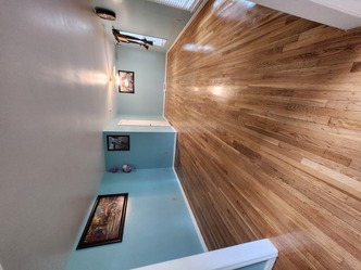 Rizo Hardwood Floors logo