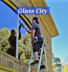 Glass City Window Cleaning, LLC logo