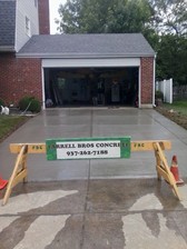 Farrell Brothers Concrete logo