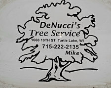 Denucci's Tree Service logo