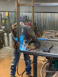 Fox Welding logo