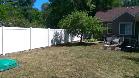 Modern Landscape with privacy fence