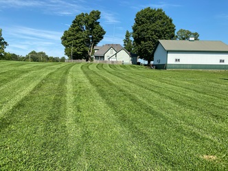 MB LANDSCAPING AND LAWN SERVICE LLC logo