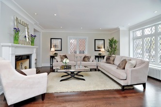 Redfern Housecleaning logo