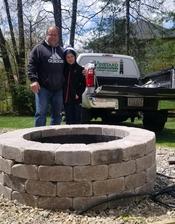 Vineyard Landscaping, LLC logo