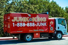 Junk King Chicago Downtown logo