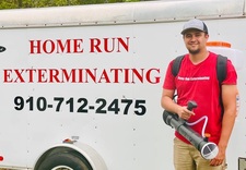 Logo for Home Run Exterminating