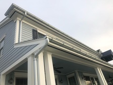 Milian Seamless Gutters logo