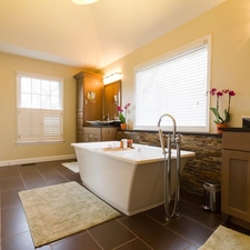 Henry Kitchen And Bath Saint Louis Mo 63131 Homeadvisor Expansive Master Bat
