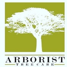 Arborist Tree Care logo