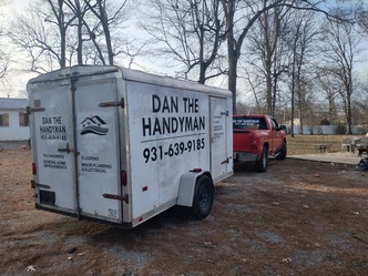 Dan The Handy Man logo