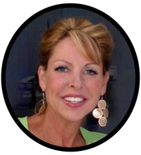 Laura's Organizing + Design logo