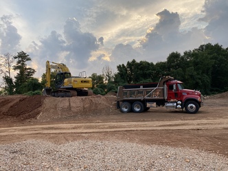 Simpson Hauling logo