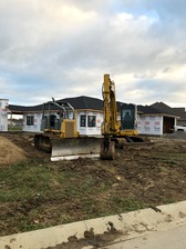 Diamond Excavating, LLC logo