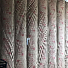 Johns Manville Sound Shield R 11 Fiberglass Batt Insulation With Sound Barrier 16 In W X 96 In L Lowes Com Batt Insulation Fiberglass Batts Fiberglass Insulation