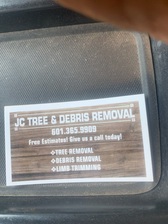 Discount Tree service logo