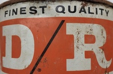 Logo for DR Construction