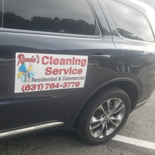 Logo for Ronda's Cleaning Service