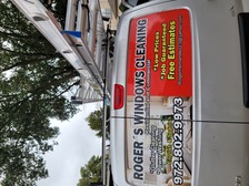 Logo for Roger's Window Cleaning