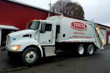 Daryl Yonish Disposal Company logo