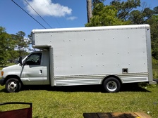 Logo for Turner Couriers
