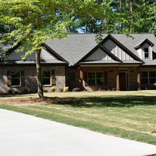 KHS Custom Homes, LLC logo