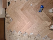WL Hard Wood Floor logo