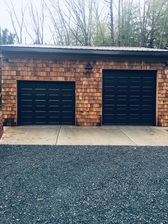 Logo for Garza Garage Doors