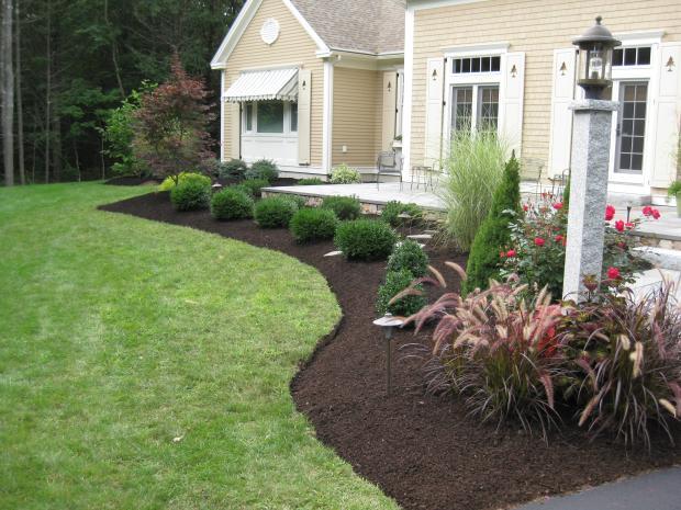 Traditional Landscape in Kennebunkport - grass landscape, siding home exterior | by Dan Viehmann ... on Landscaping Around Patio
 id=39050