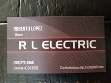 R L Electric logo