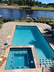 T&T Pools LLC logo