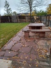 Haul It Boss Landscaping, LLC logo