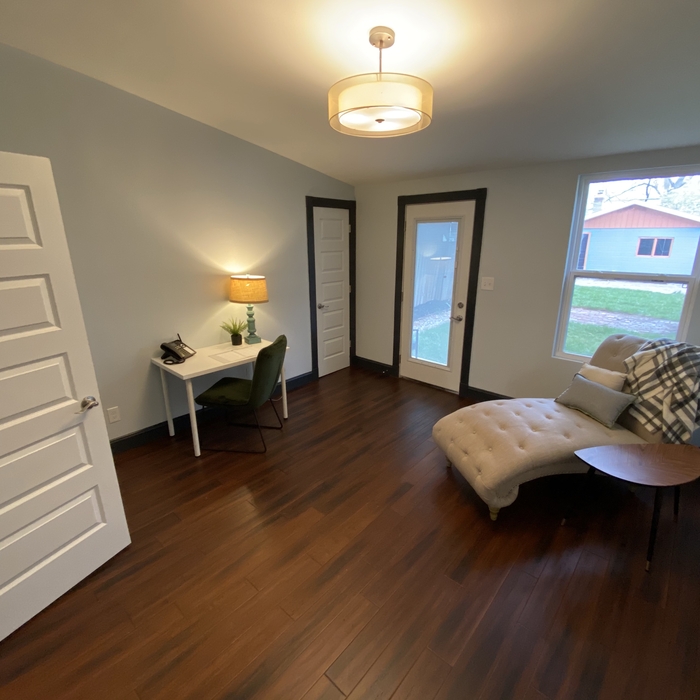 Bedroom/Office