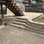 Pavers & Retaining Wall