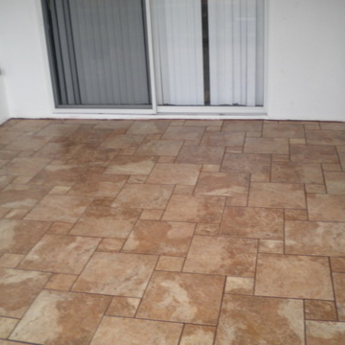 Exterior mosiac tile pattern
