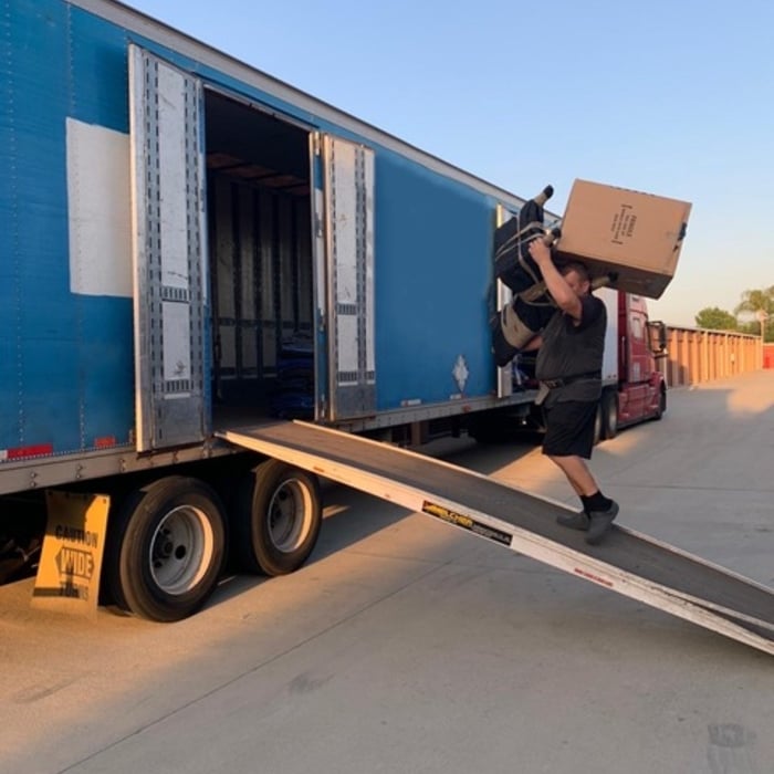 Mayzlin Relocation LLC