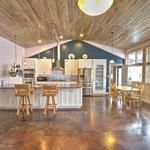 360 Keele St, Montpelier - Family Room