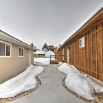 360 Keele St, Montpelier - Path Exterior