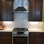 Chimney hood and gas range