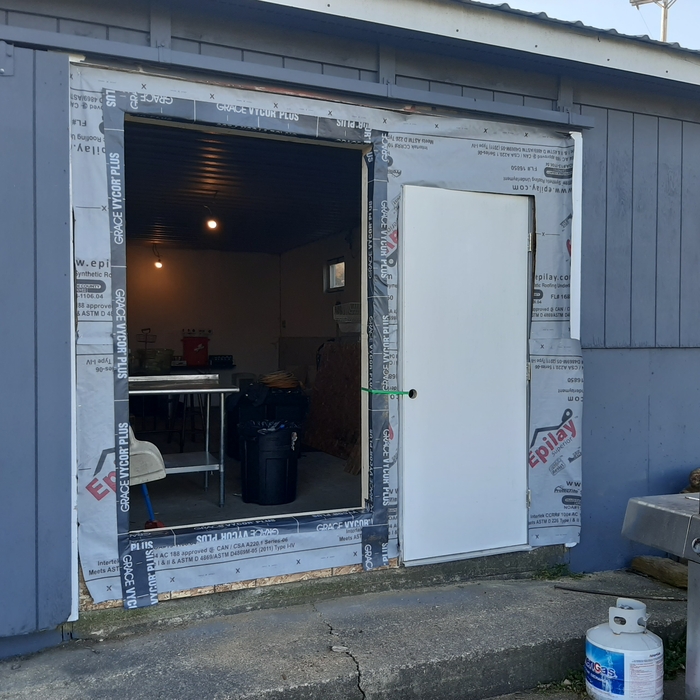 opening closed in