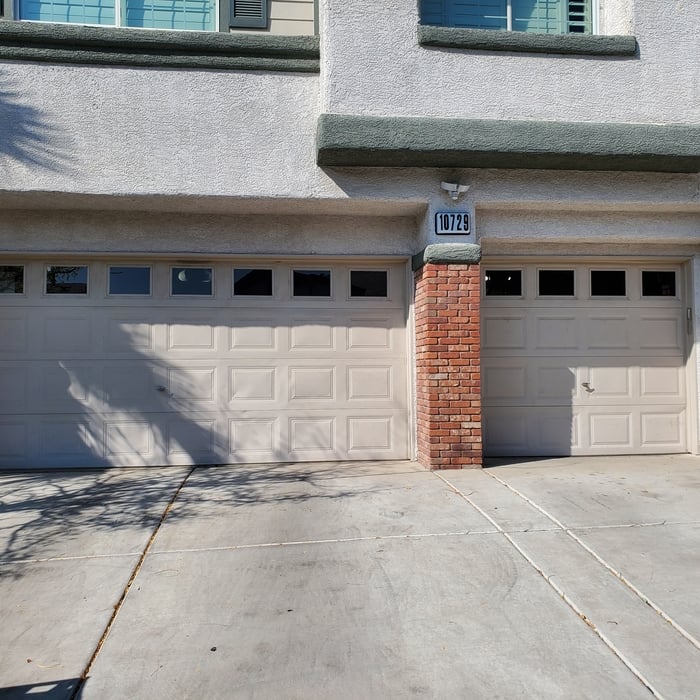 doble car garage damaged