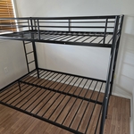 Metal bunkbed