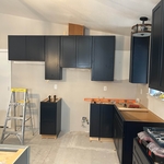 Full kitchen cabinets