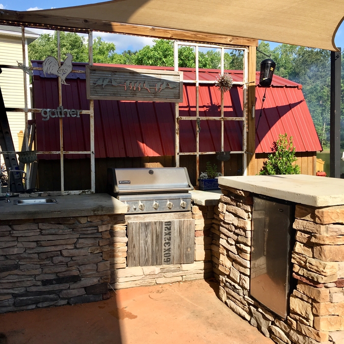 Outdoor Kitchen