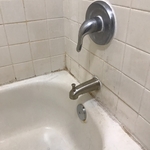 dirty old tub&tile