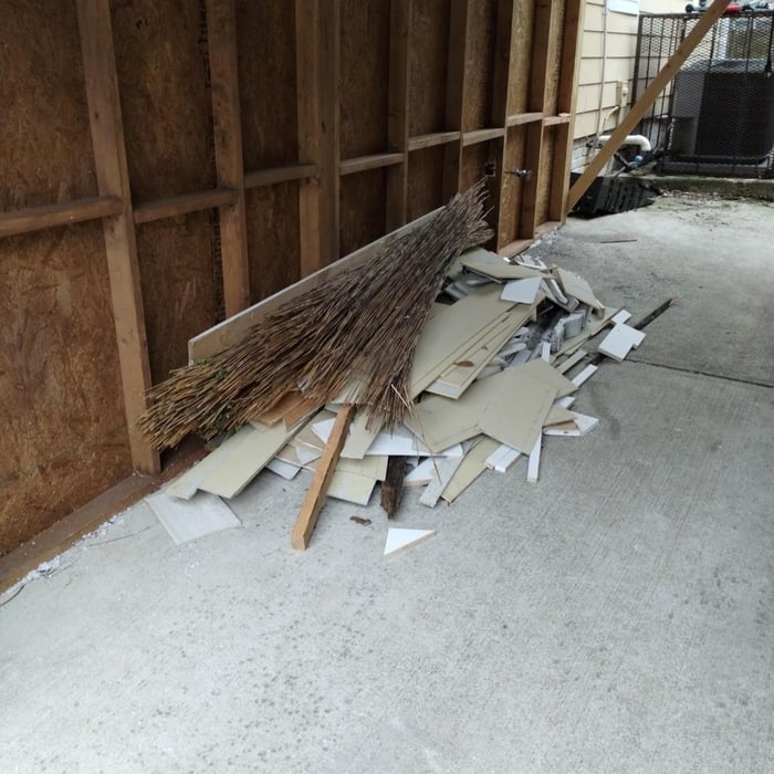 Home Siding Reconstruction Debris Removal