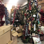 commercial space take down/pack Christmas items
