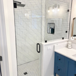Inline Shower w/ Side Panel & Pony Wall