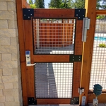 Pedestrian gate