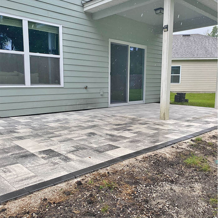 White/Pewter Paver Patio and Charcoal Edging